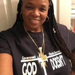 Meet your Posher, Toni